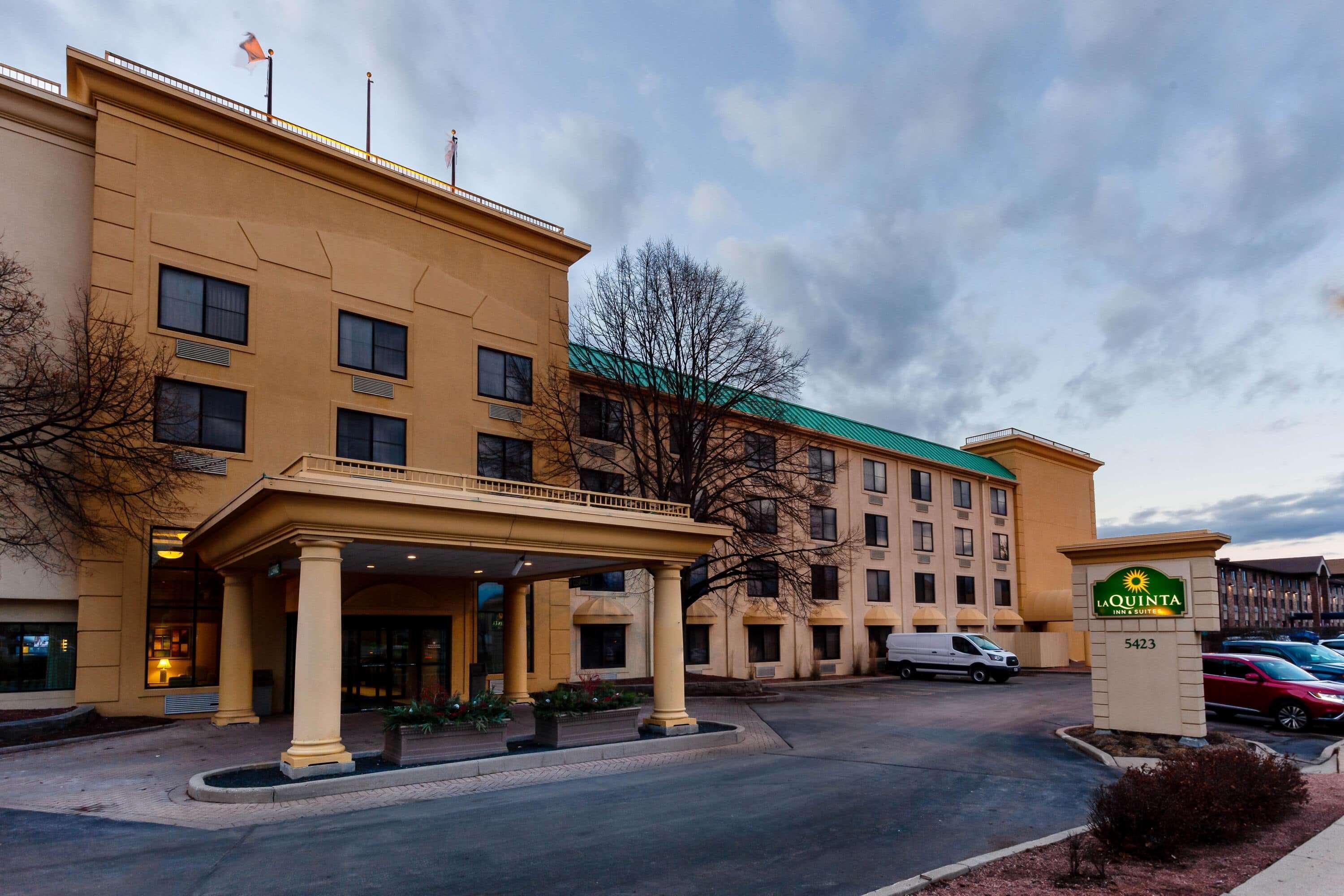 La Quinta By Wyndham Milwaukee Bayshore Area Glendale Ngoại thất bức ảnh