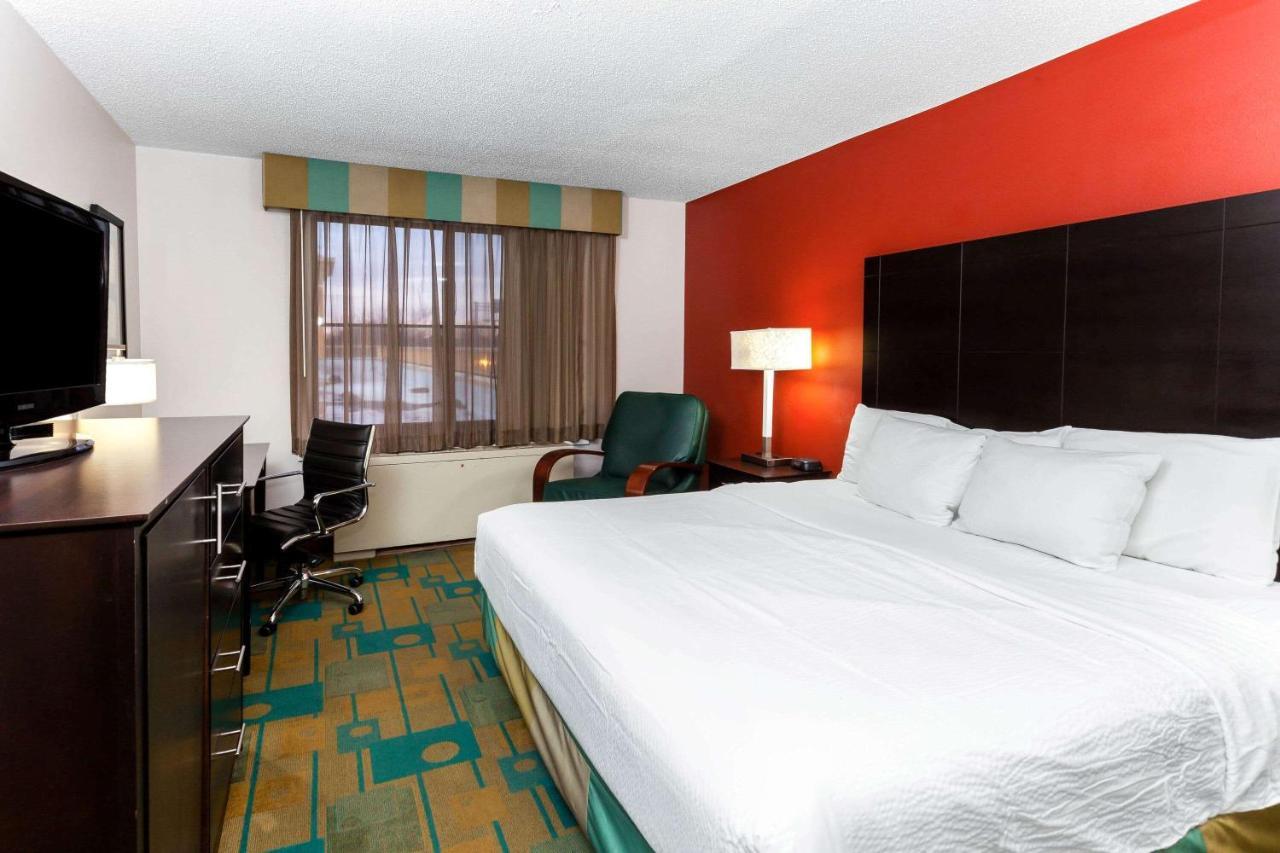 La Quinta By Wyndham Milwaukee Bayshore Area Glendale Ngoại thất bức ảnh